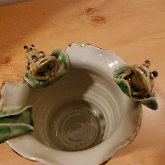 Vintage Majolica style frog vase - Picture 3 of 8